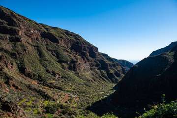 El Cabildo organiza recorridos por este monumento natural para dar a conocer su historia y sus riquezas (Foto TA)